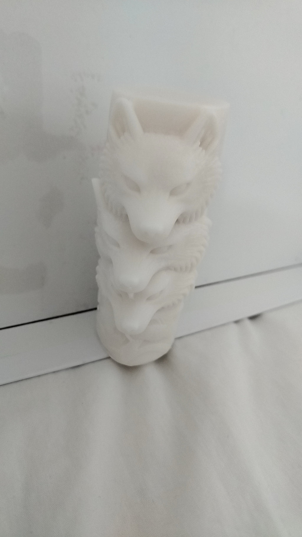 3 Wolves